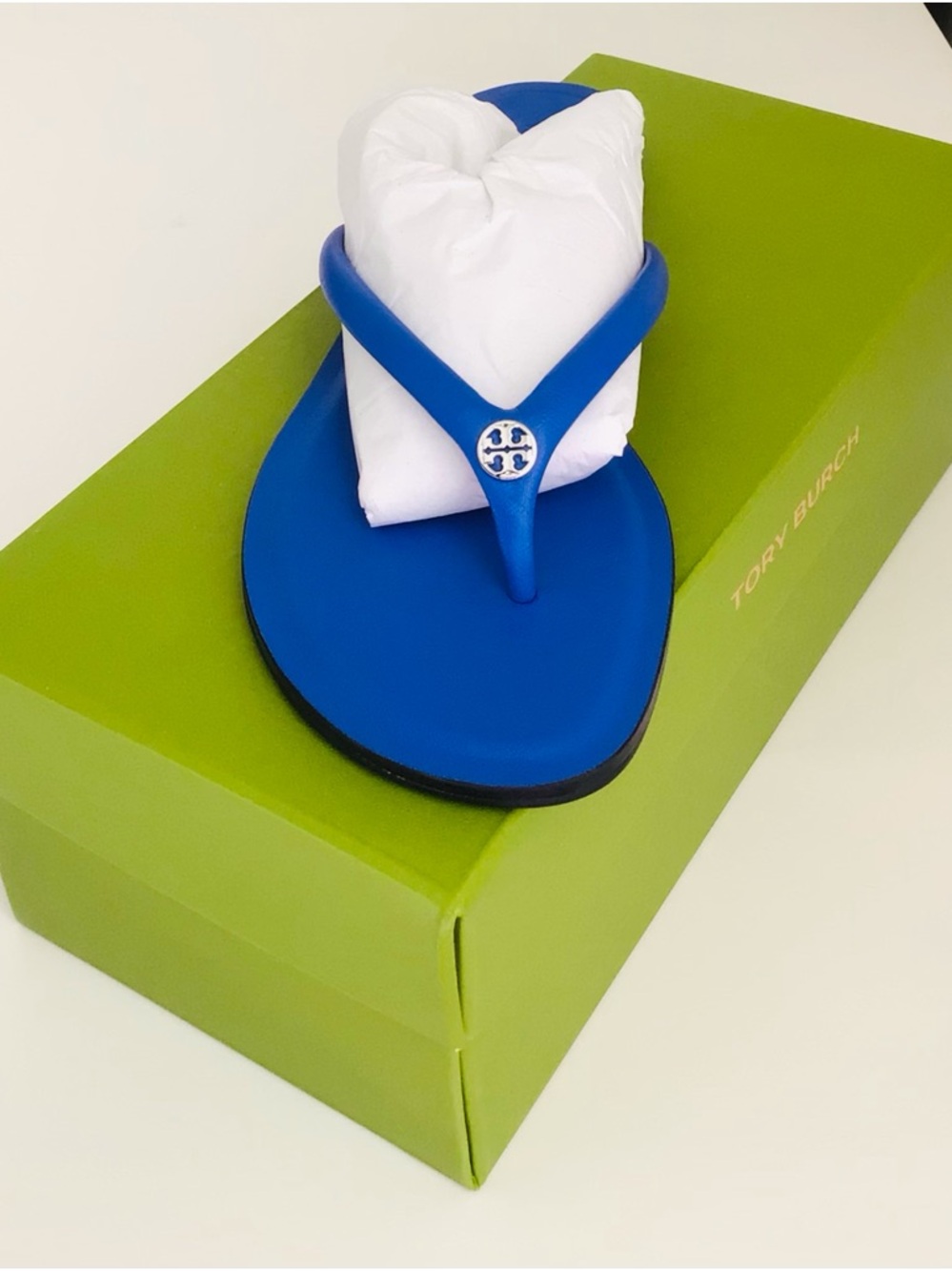 Tory Burch Chelsea Leather Flip Flop Sandals-Eccentric Blue Silver Logo - Picture 4 of 15